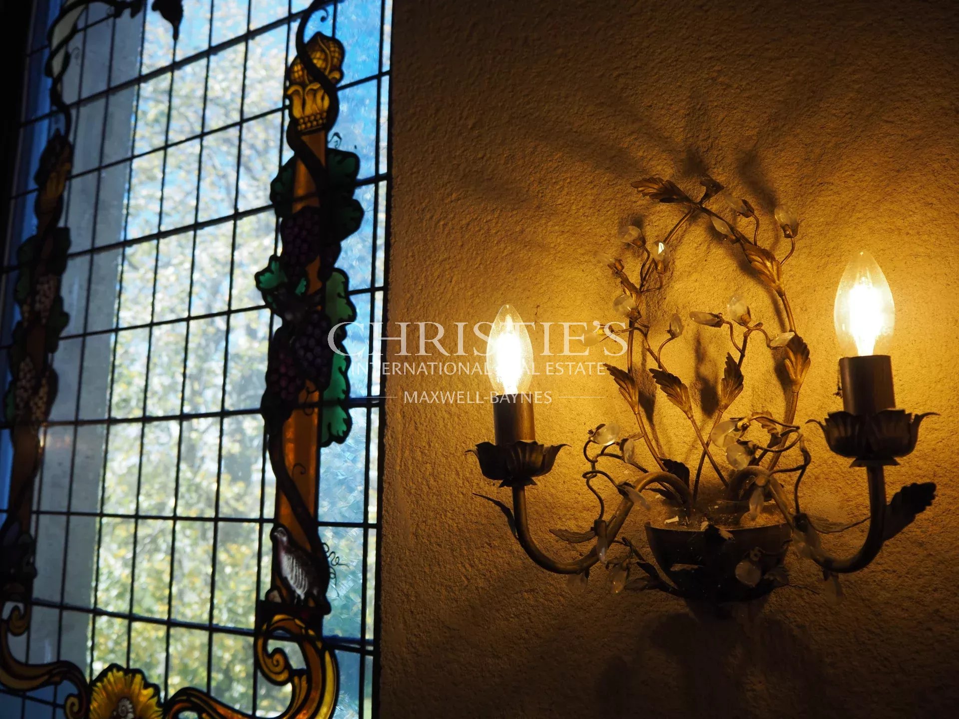 4 Bedroom Chateau's Image 16