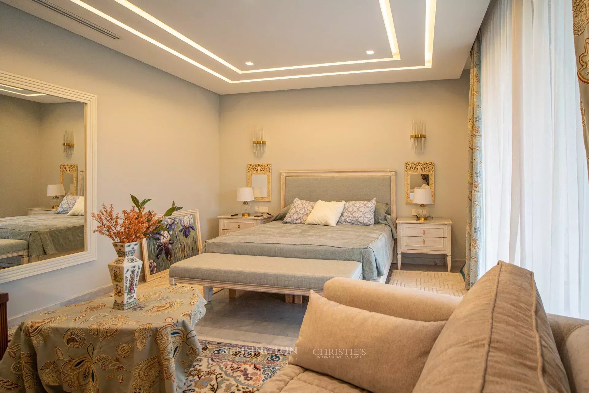 4 Bedroom Apartment/Flat's Image 3