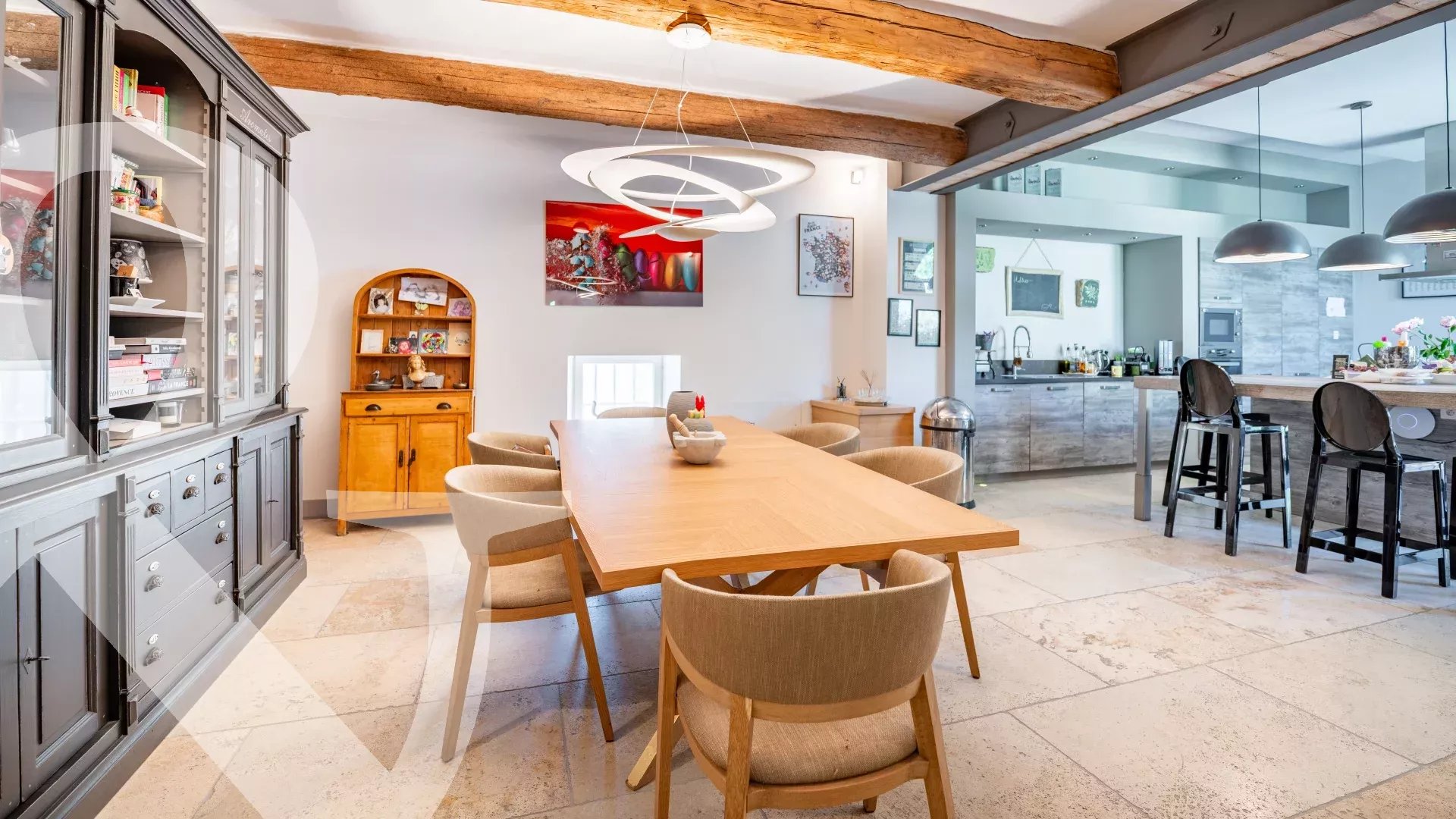 AUTHENTIQUE MAS DE VILLAGE