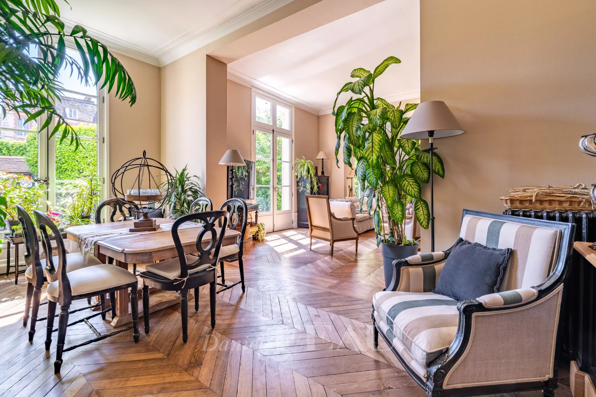4 Bedroom Villa/Townhouse's Image 13