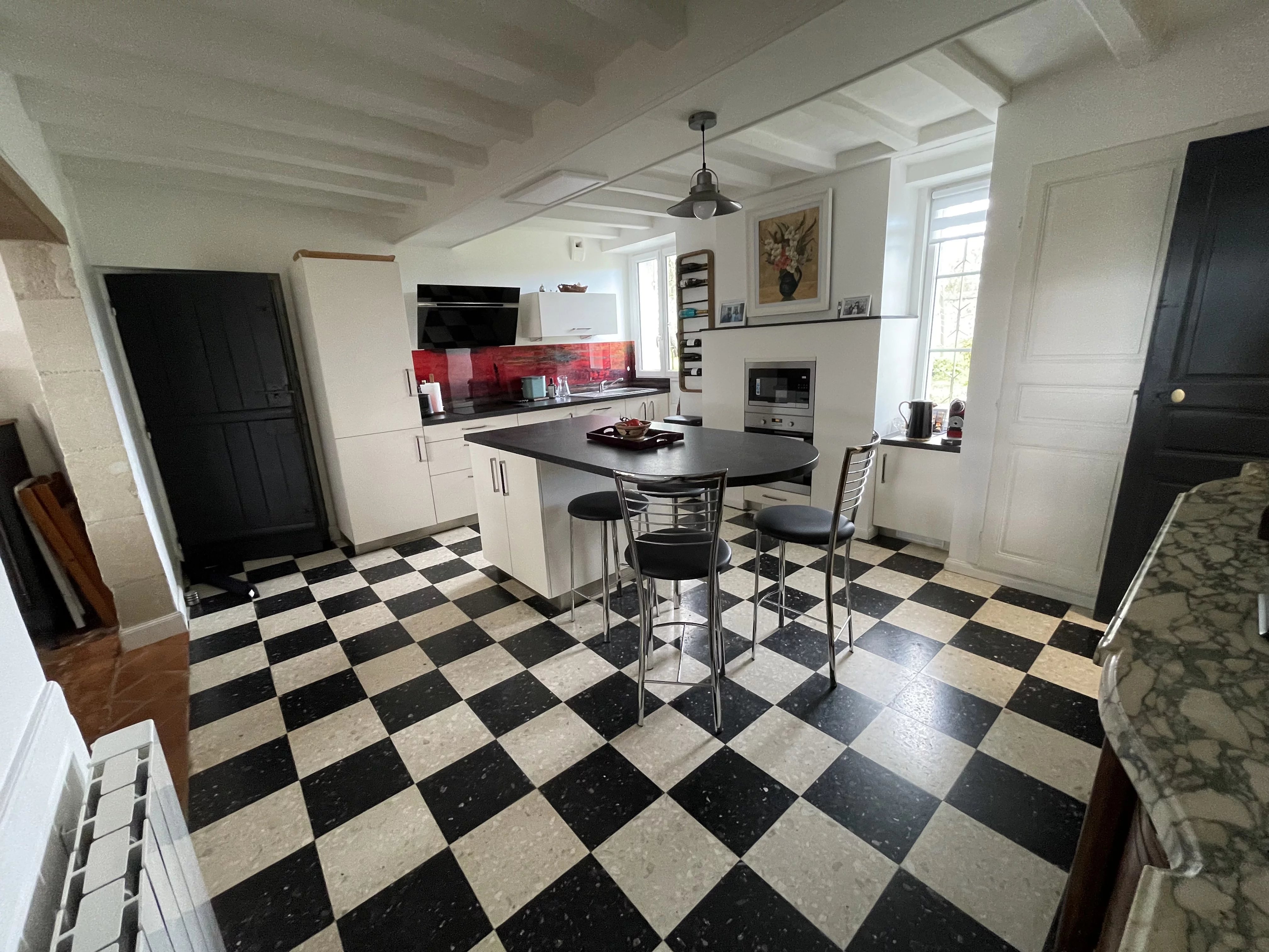 Sale House Le Puy-Notre-Dame