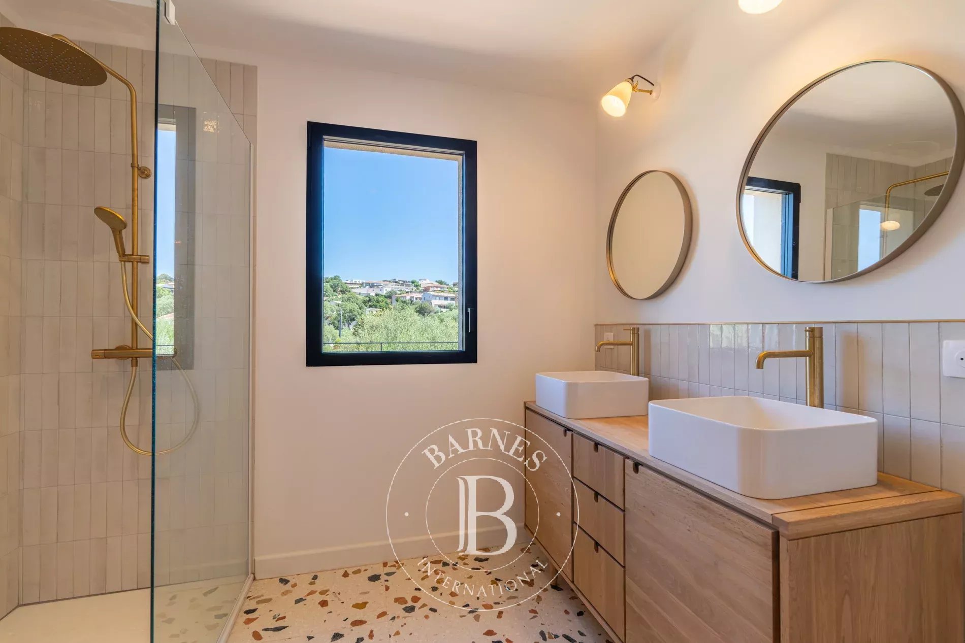 Sainte-Lucie-de-Porto-Vecchio  - Villa 6 Pi&egrave;ces 4 Chambres - picture 14