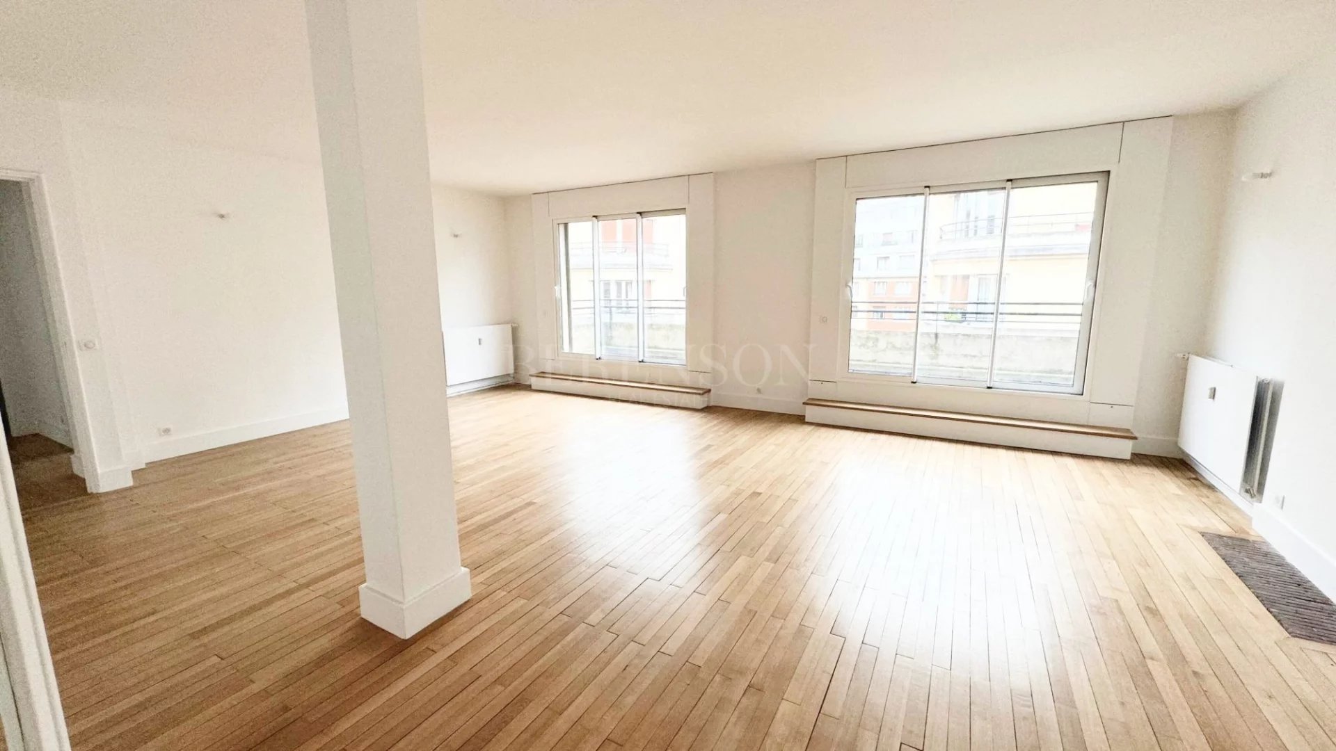 Location Appartement Paris 16ème