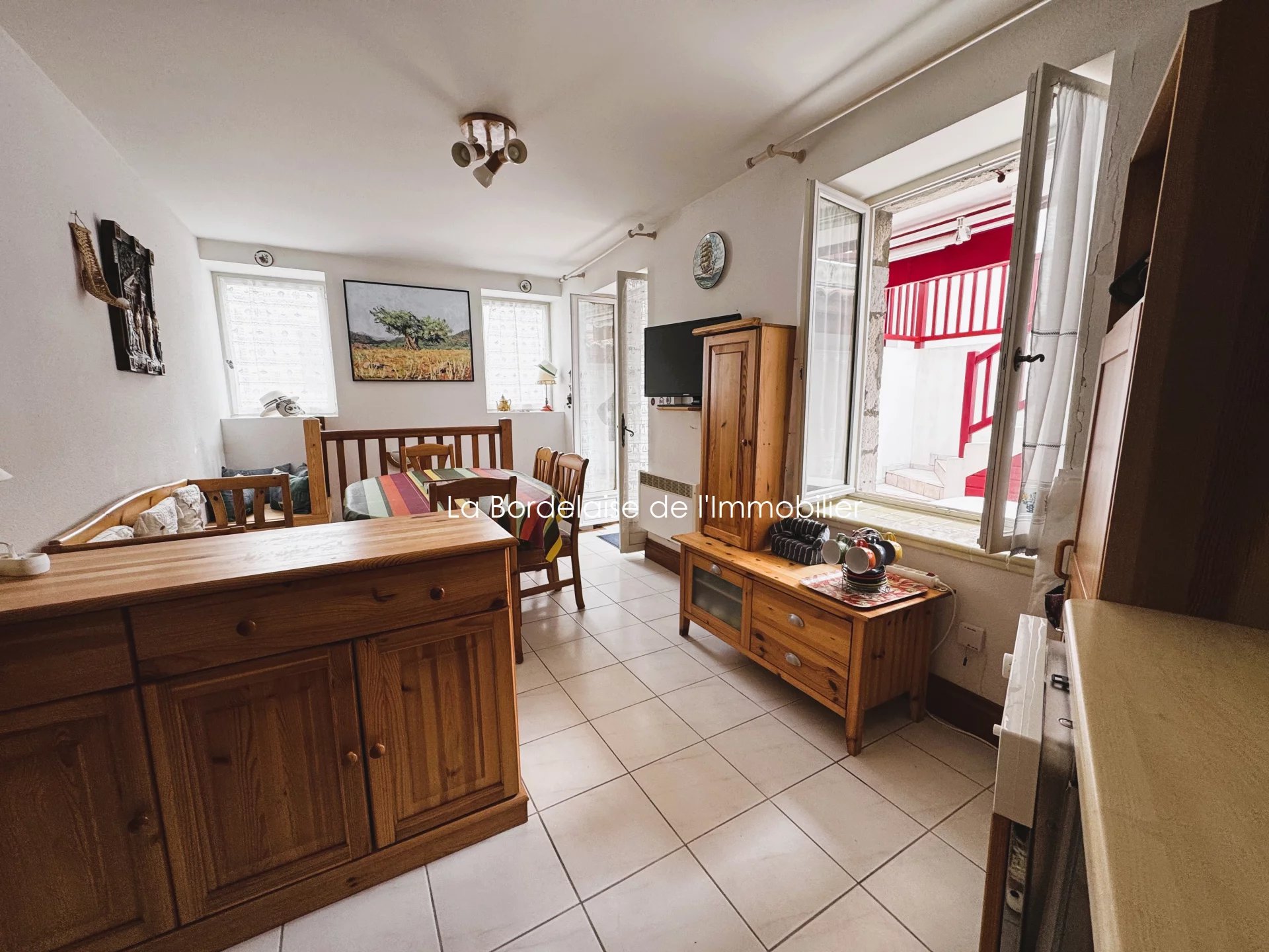 Appartement T3, terrasse et place de parking