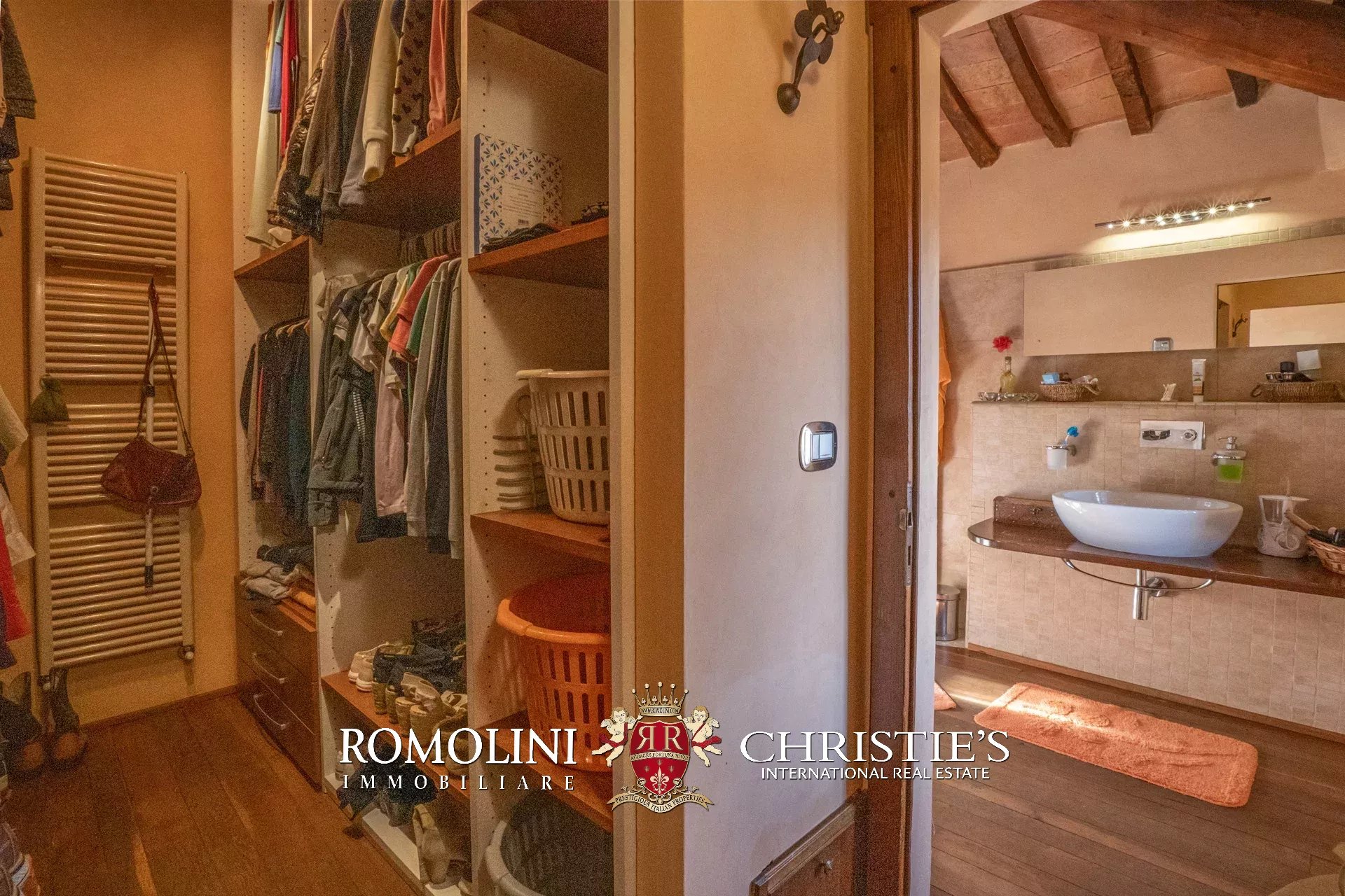 3 Bedroom Villa/Townhouse's Image 39