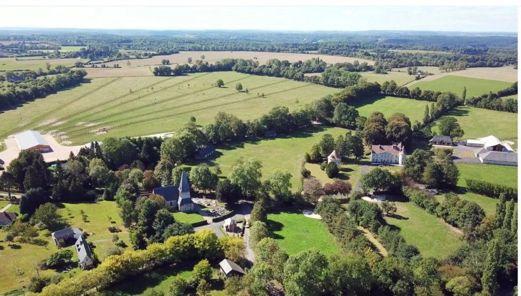 6 Bedroom Chateau's Image 6