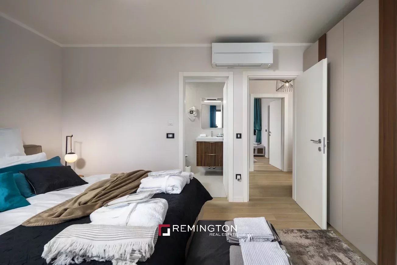 3 Bedroom Villa/Townhouse's Image 10