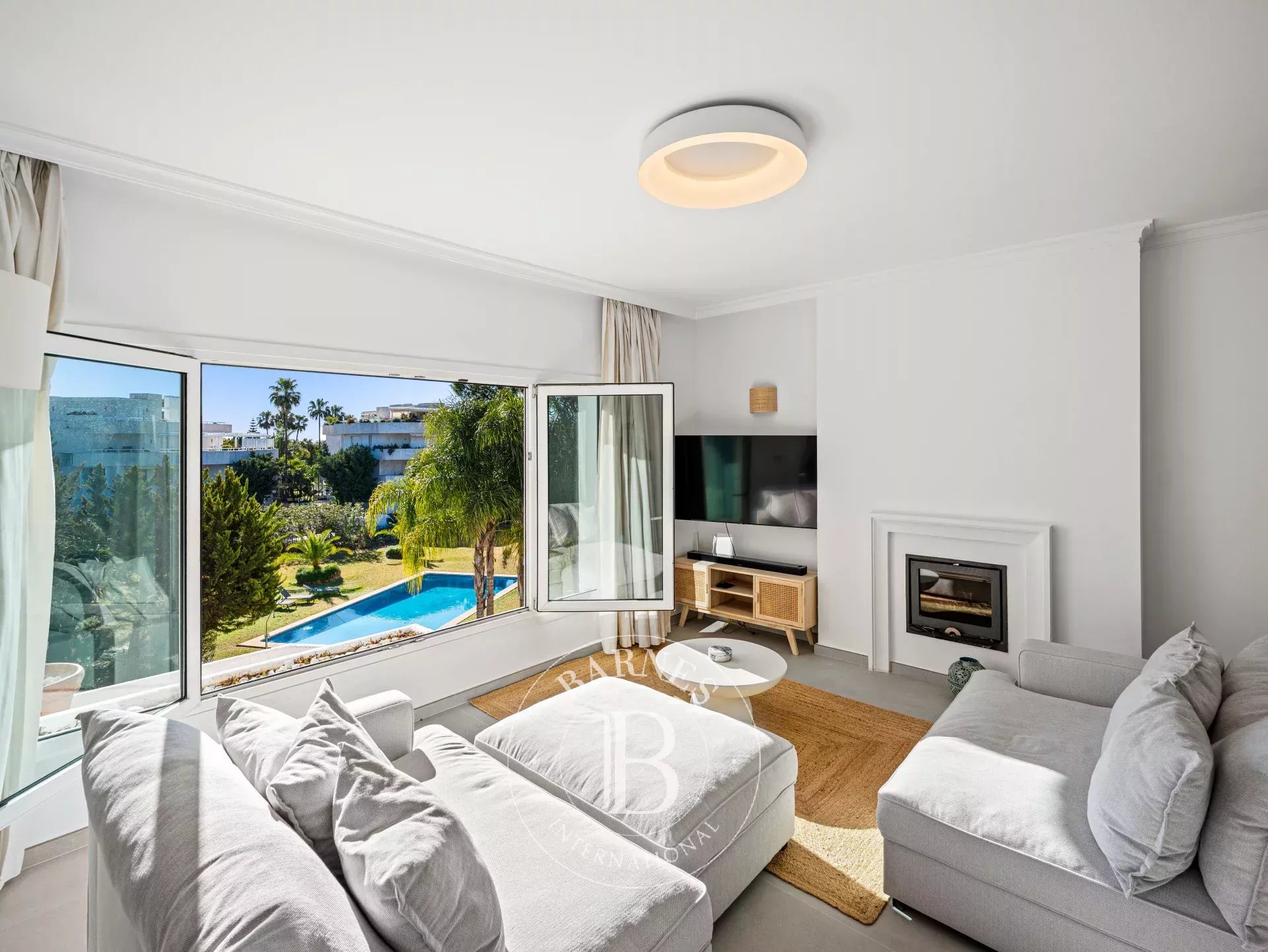 Ático de Lujo en Nueva Andalucía