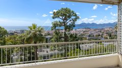 In a high-end residence, apartment with great potential — photo 4 of 7