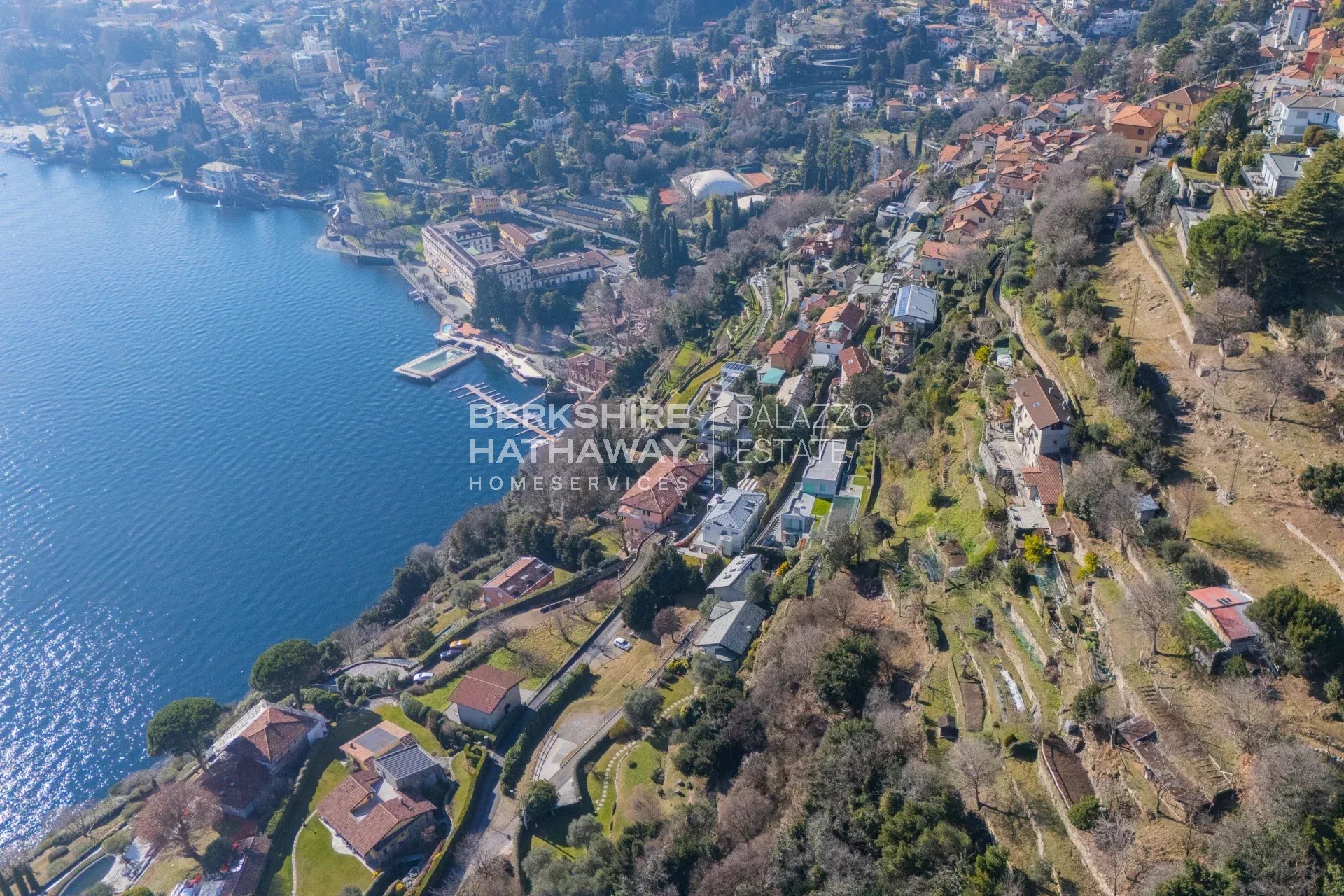 Casa a Cernobbio con vista lago e giardino