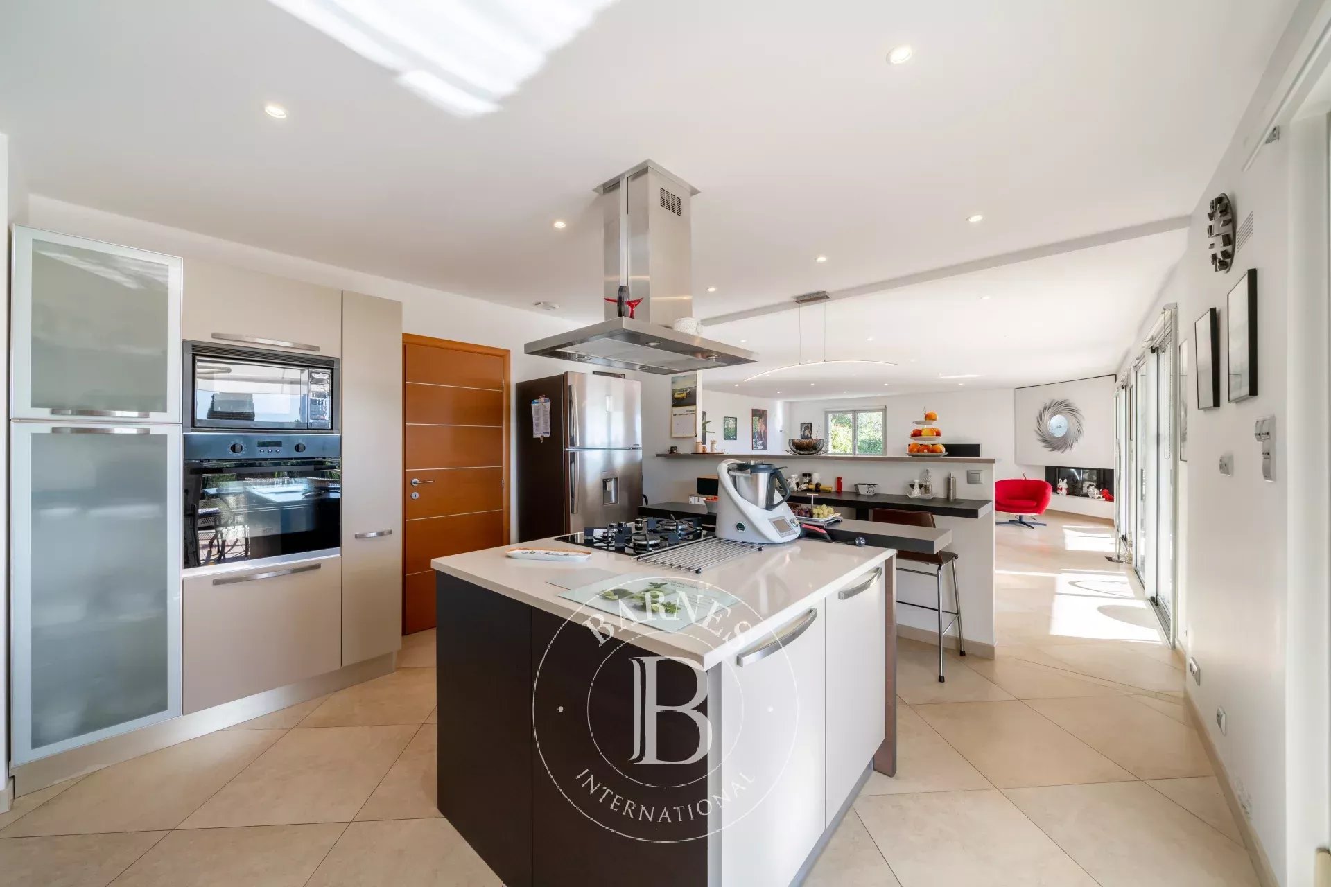 Villa Mougins - picture 8