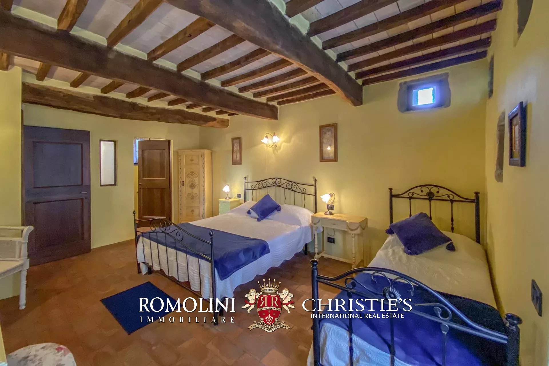 4 Bedroom Villa/Townhouse's Image 64