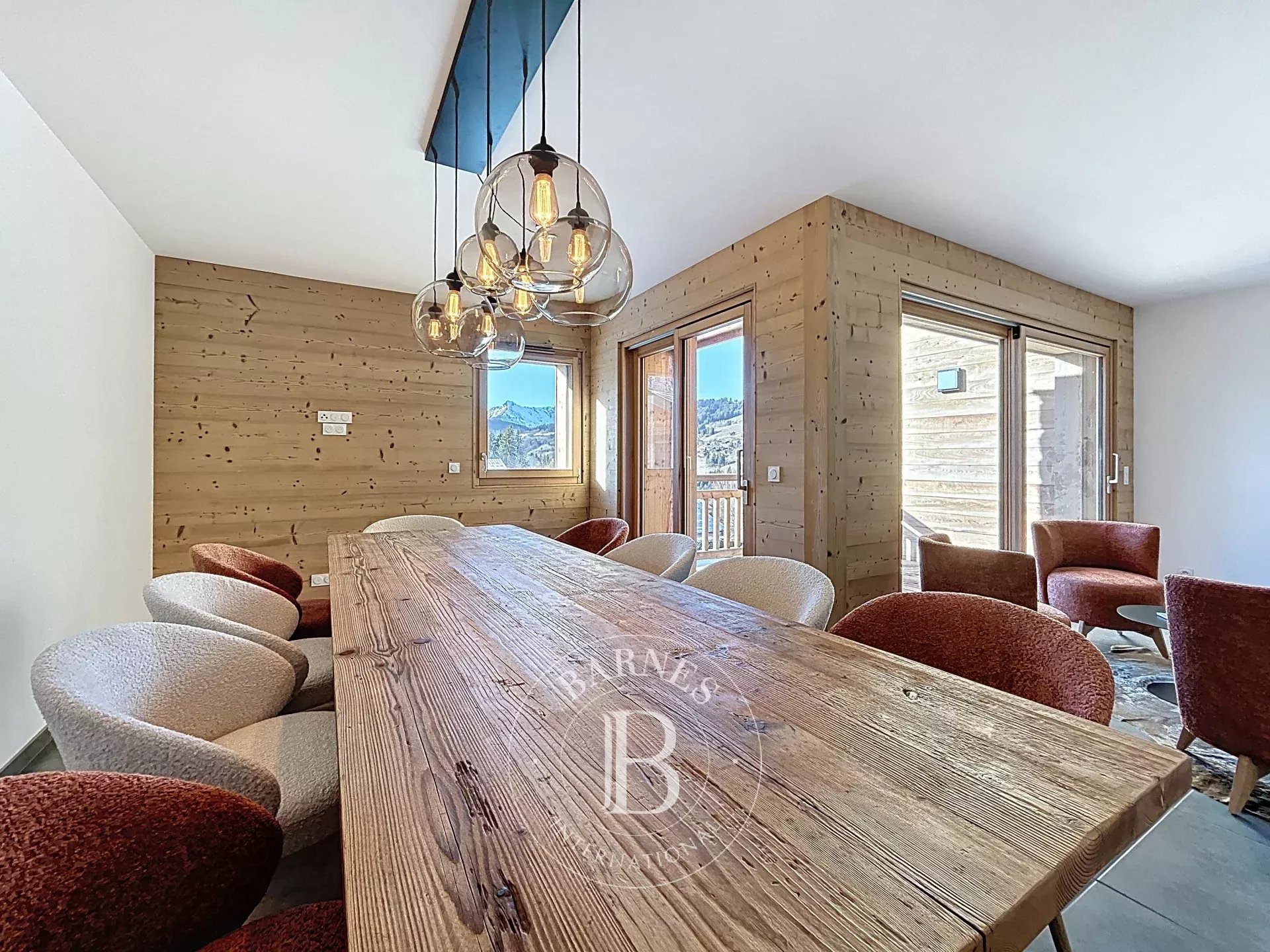 Photo of Les Gets – Spacious Family T6 Duplex – Direct Ski Access – Open Mountain Views