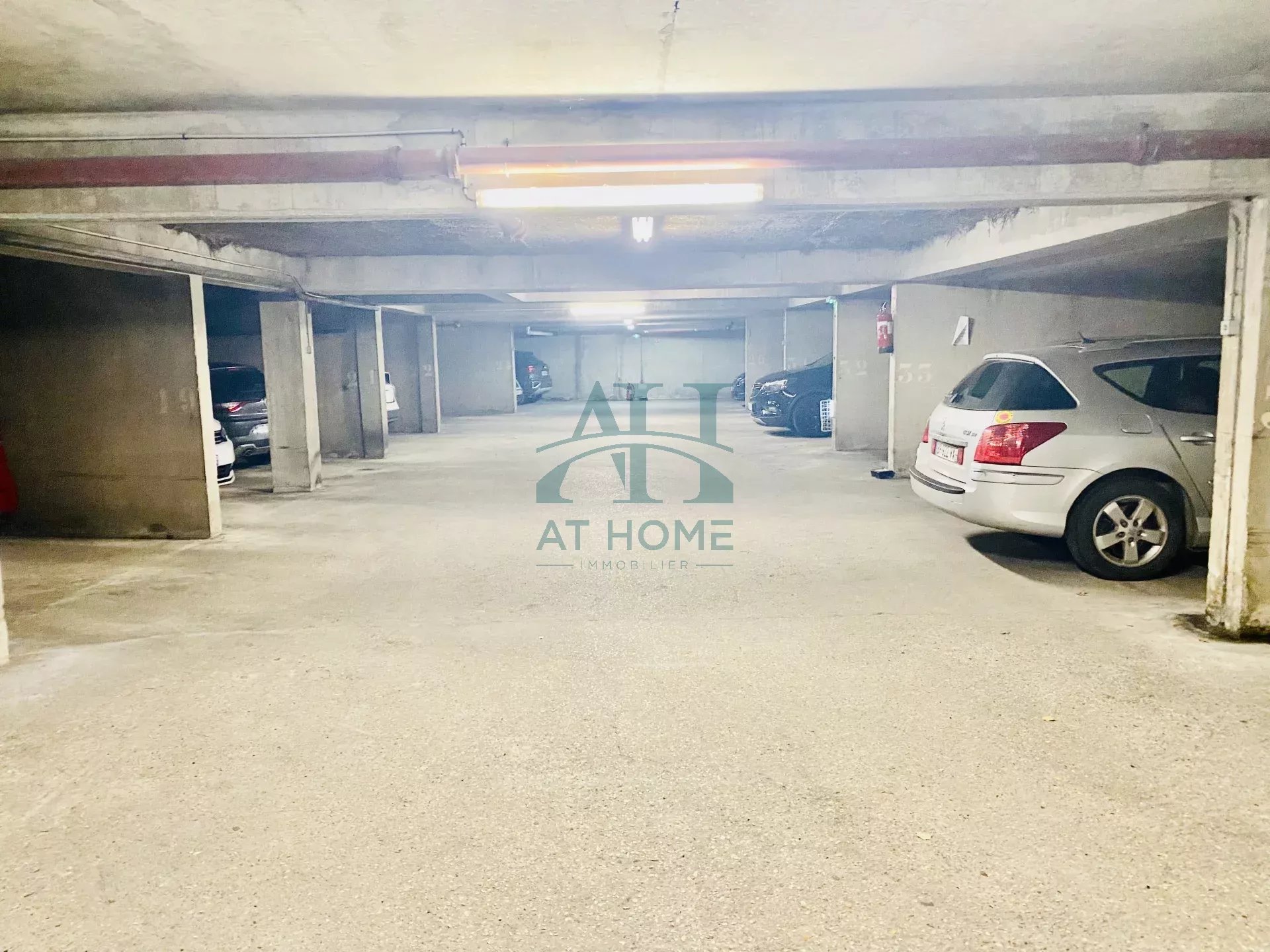 Agence immobilière de 