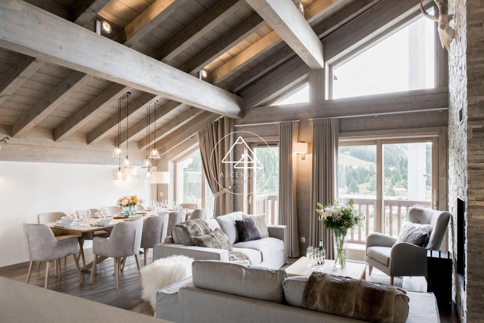 Agence immobilière de 