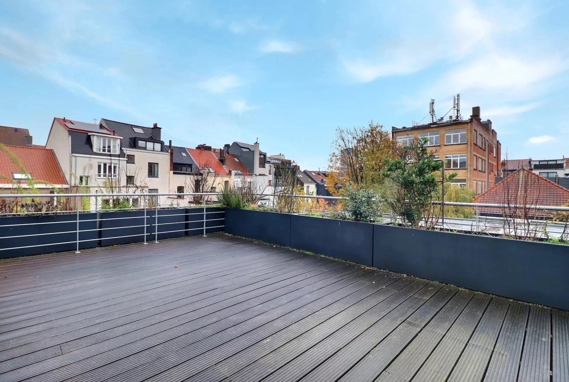 Ixelles - Chatelain - Duplex 3ch + terrasses + parking (optionnel)