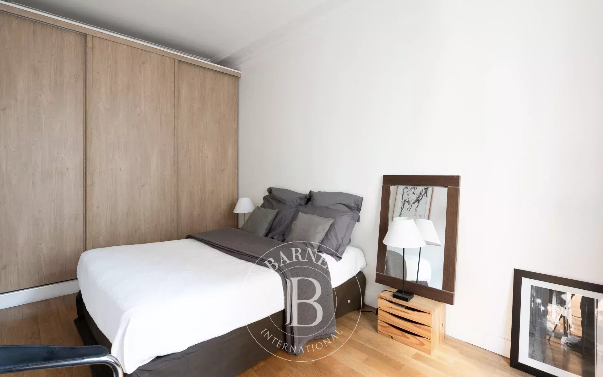 Daire Paris 18ème - picture 10