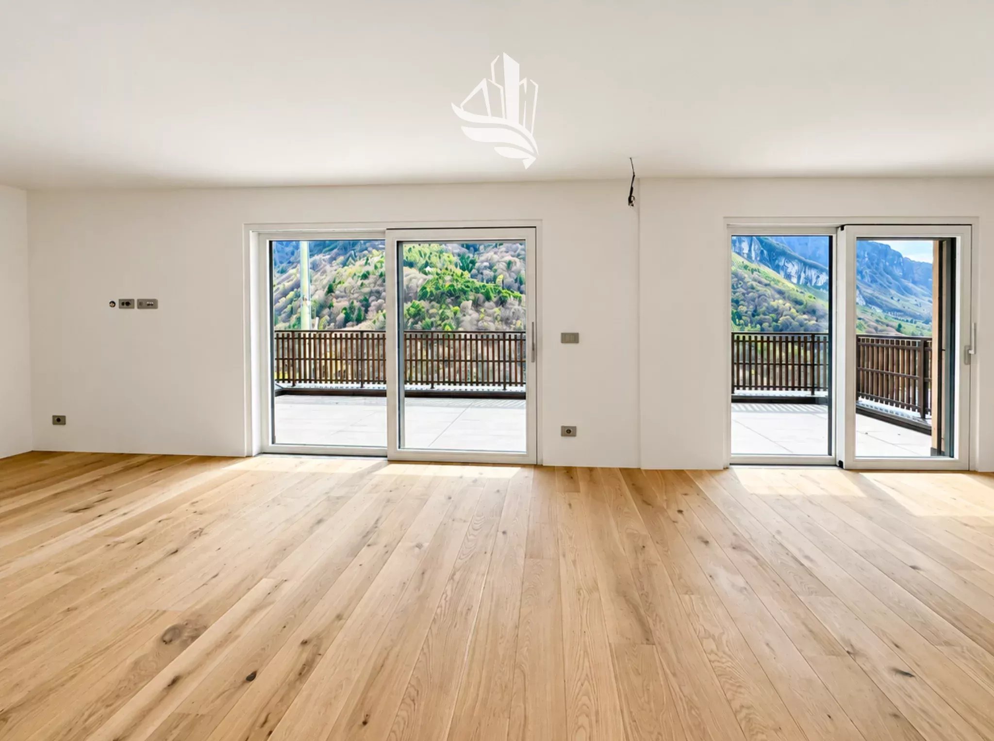 Montan-Glen: 4-Zimmer-Wohnung mit Panoramablick in ruhiger Sonnenlage