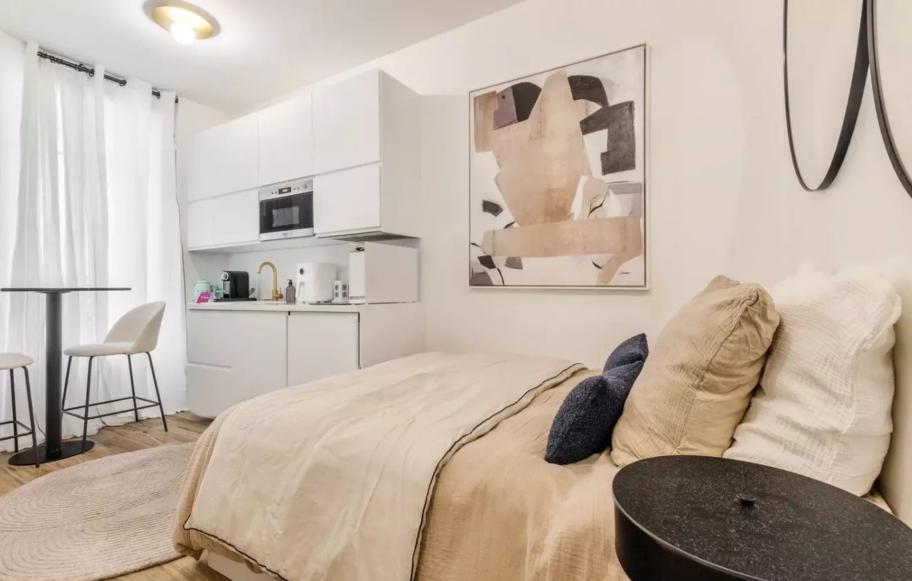 Studio 14m2  - Refait à neuf - Paris 16 Nord - Image 1