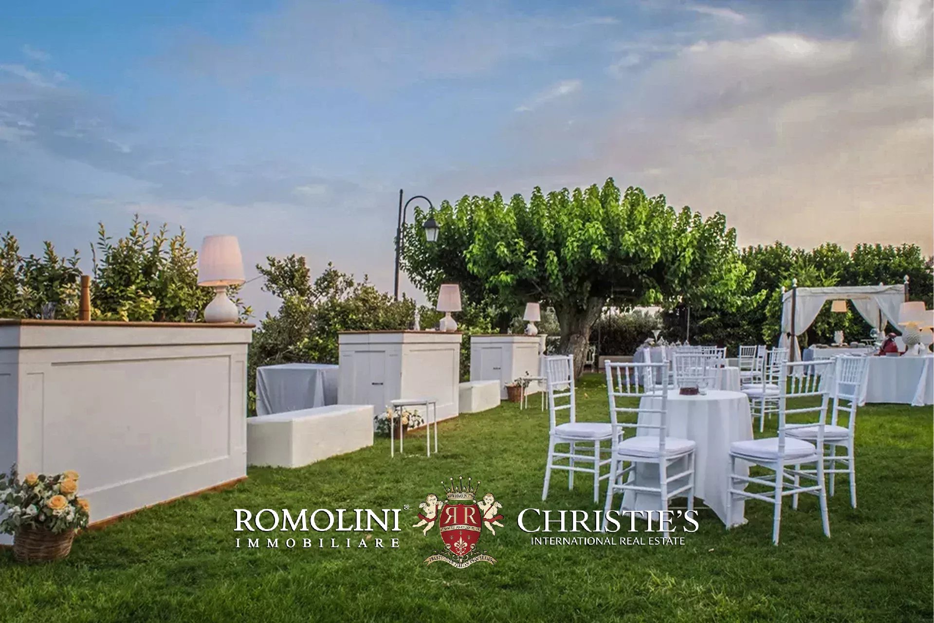 10 Bedroom Villa/Townhouse's Image 6