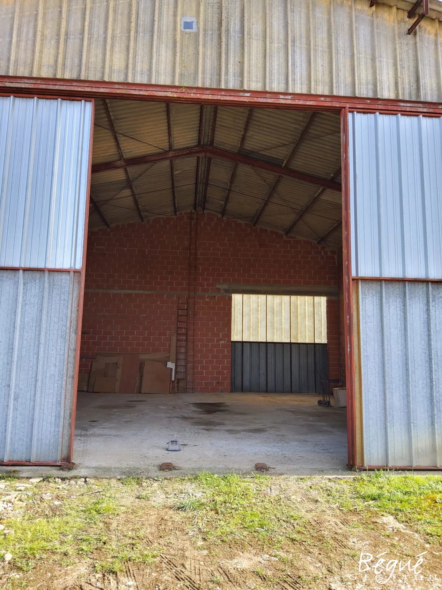 Location Parking Maurens