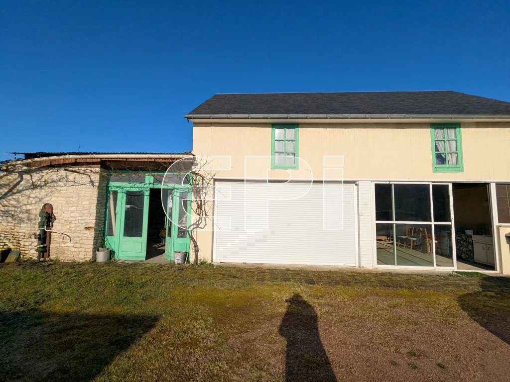Charmante maison de village à Martaizé - 127 m²