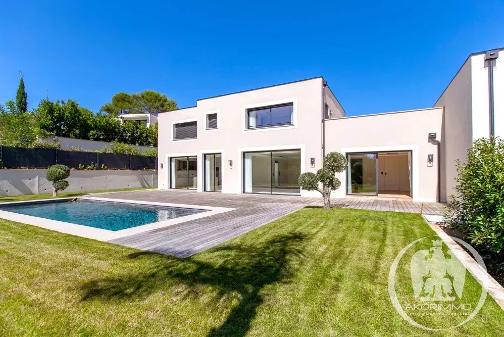 Продажа Квартира - Муан-Сарту (Mouans-Sartoux)