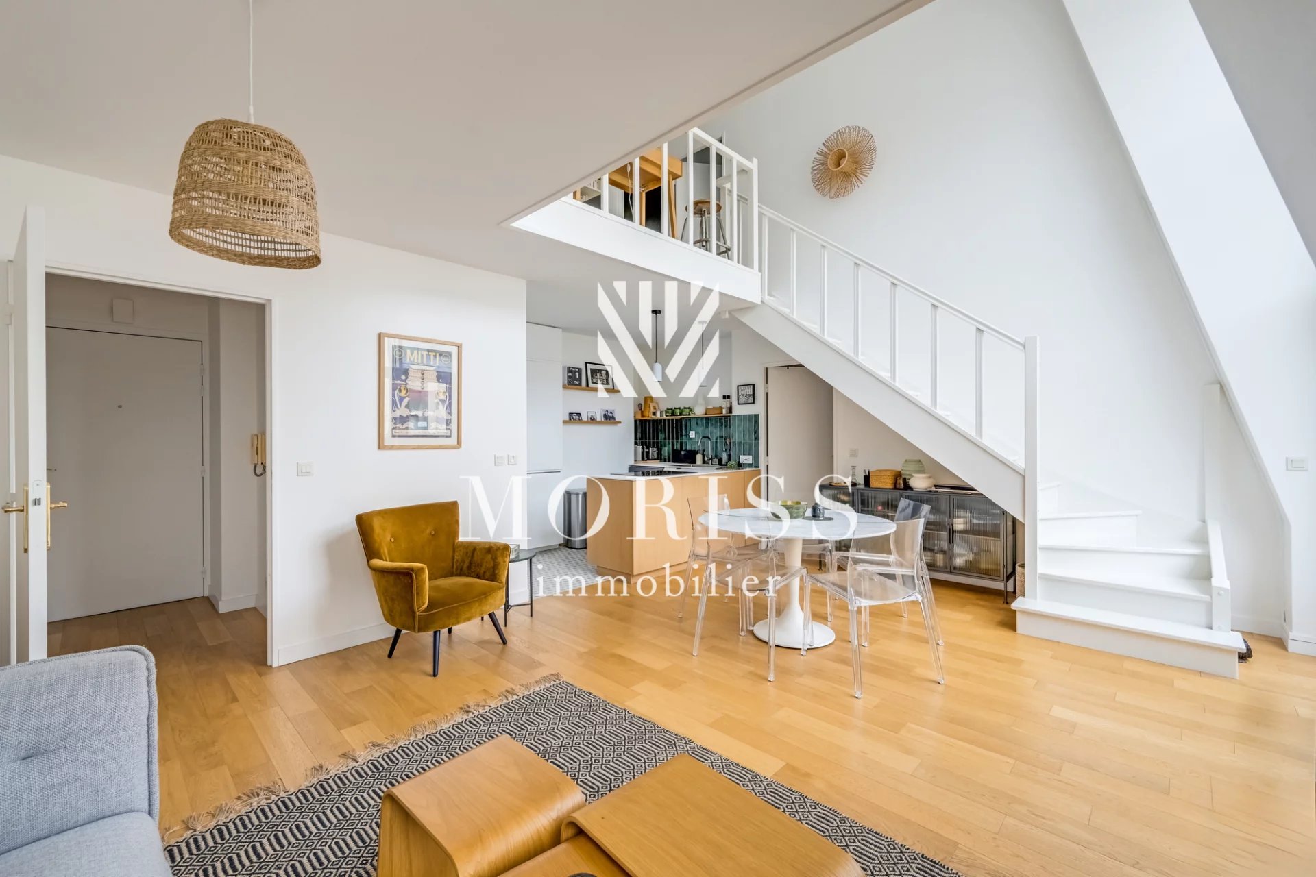 CENTRE VILLE CLICHY– RUE DE NEUILLY – DUPLEX FAMILIAL EN DERNIER - Image Array