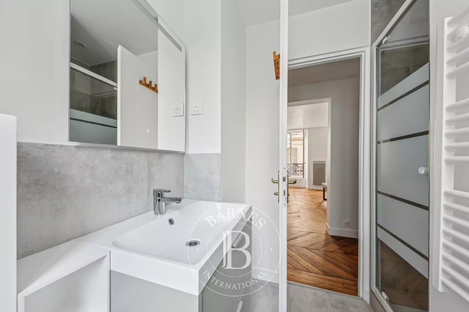 Daire Paris 6ème - picture 10