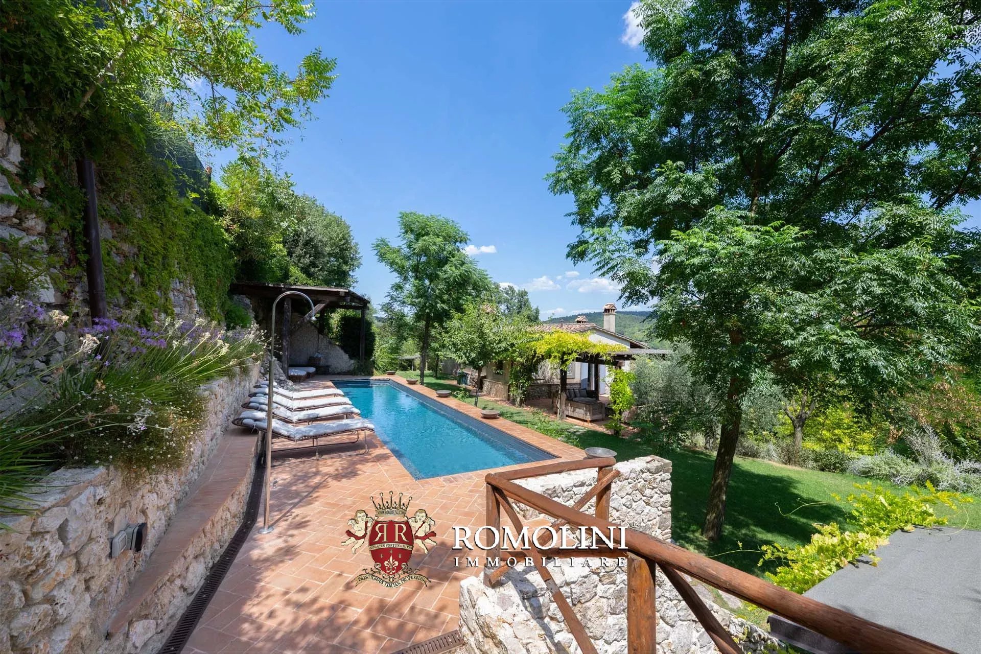 4 Bedroom Villa/Townhouse's Image 4