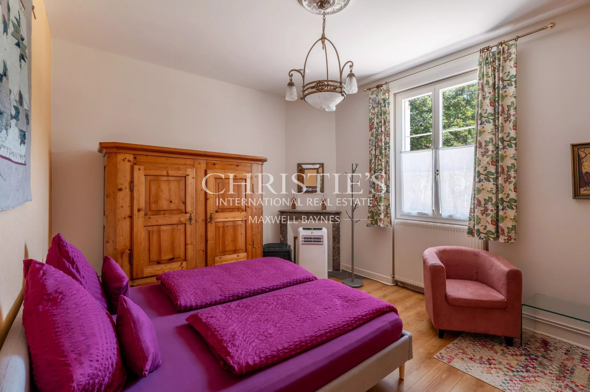 Chateau's Image 23