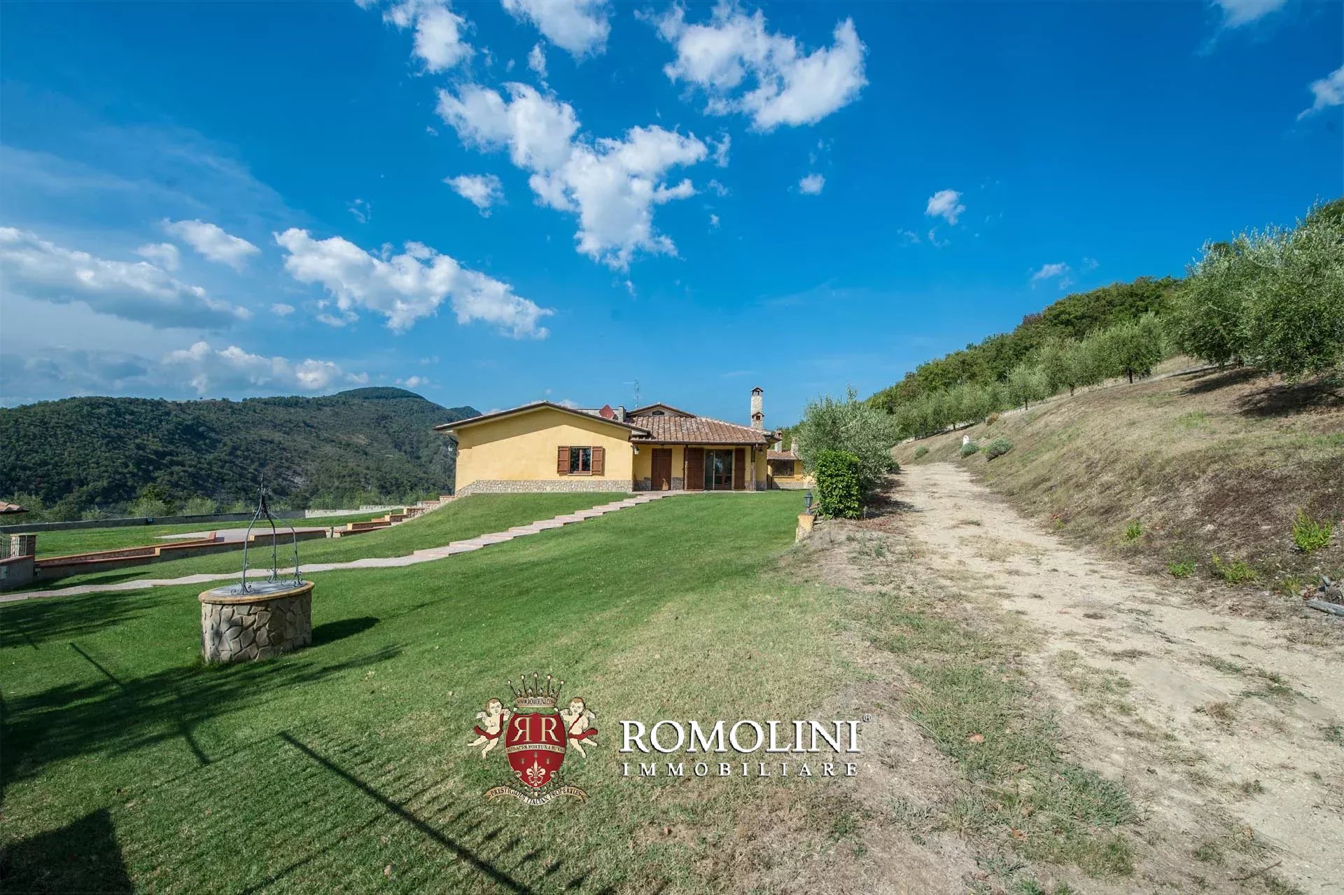 3 Bedroom Villa/Townhouse's Image 3