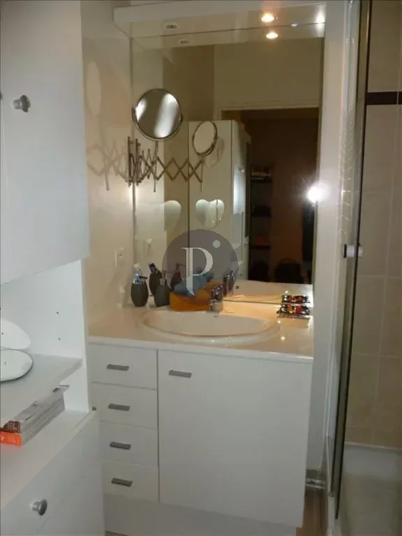 vente-appartement-1-piece-le-plessis-robinson-83871594