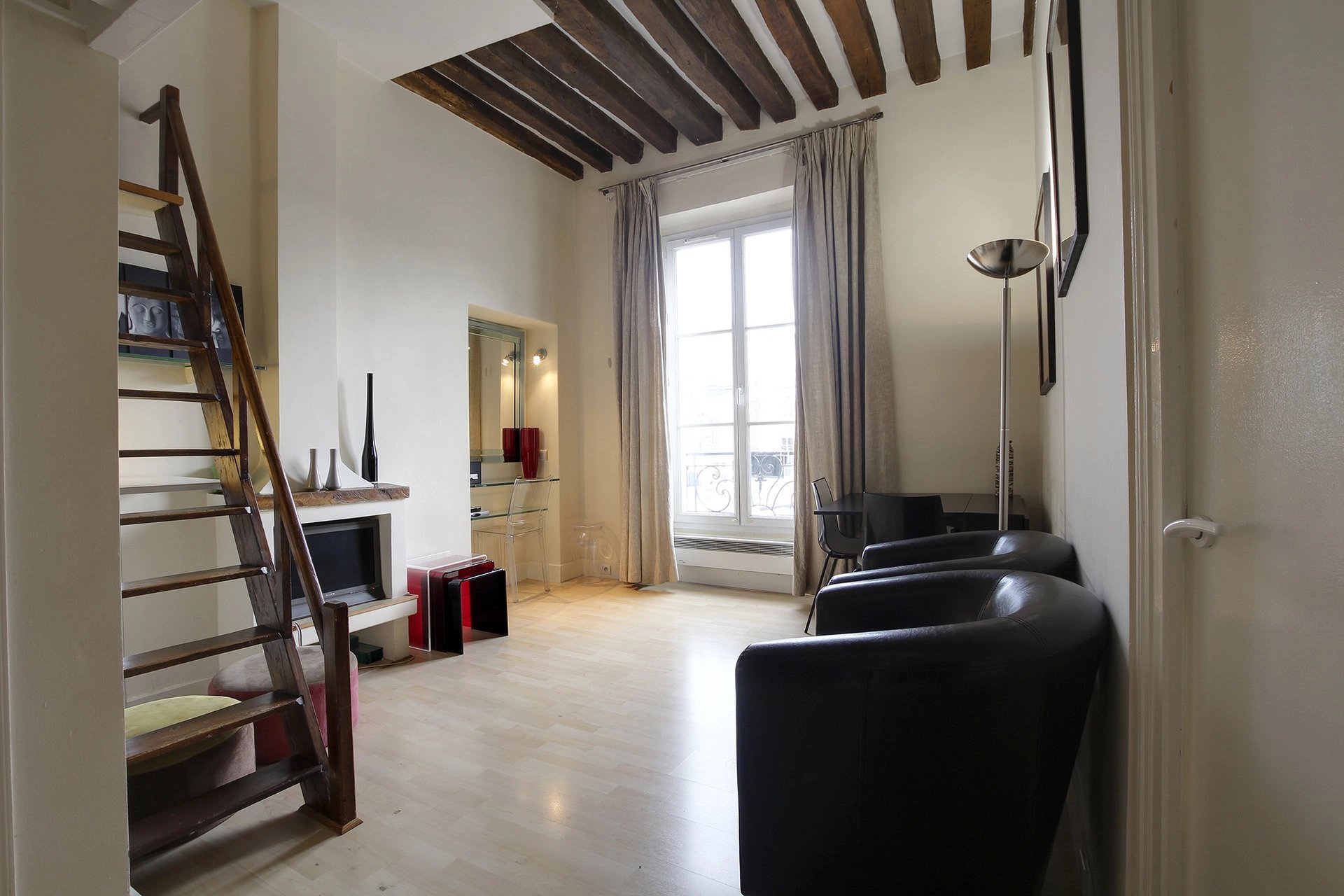 Location Appartement Paris 2ème