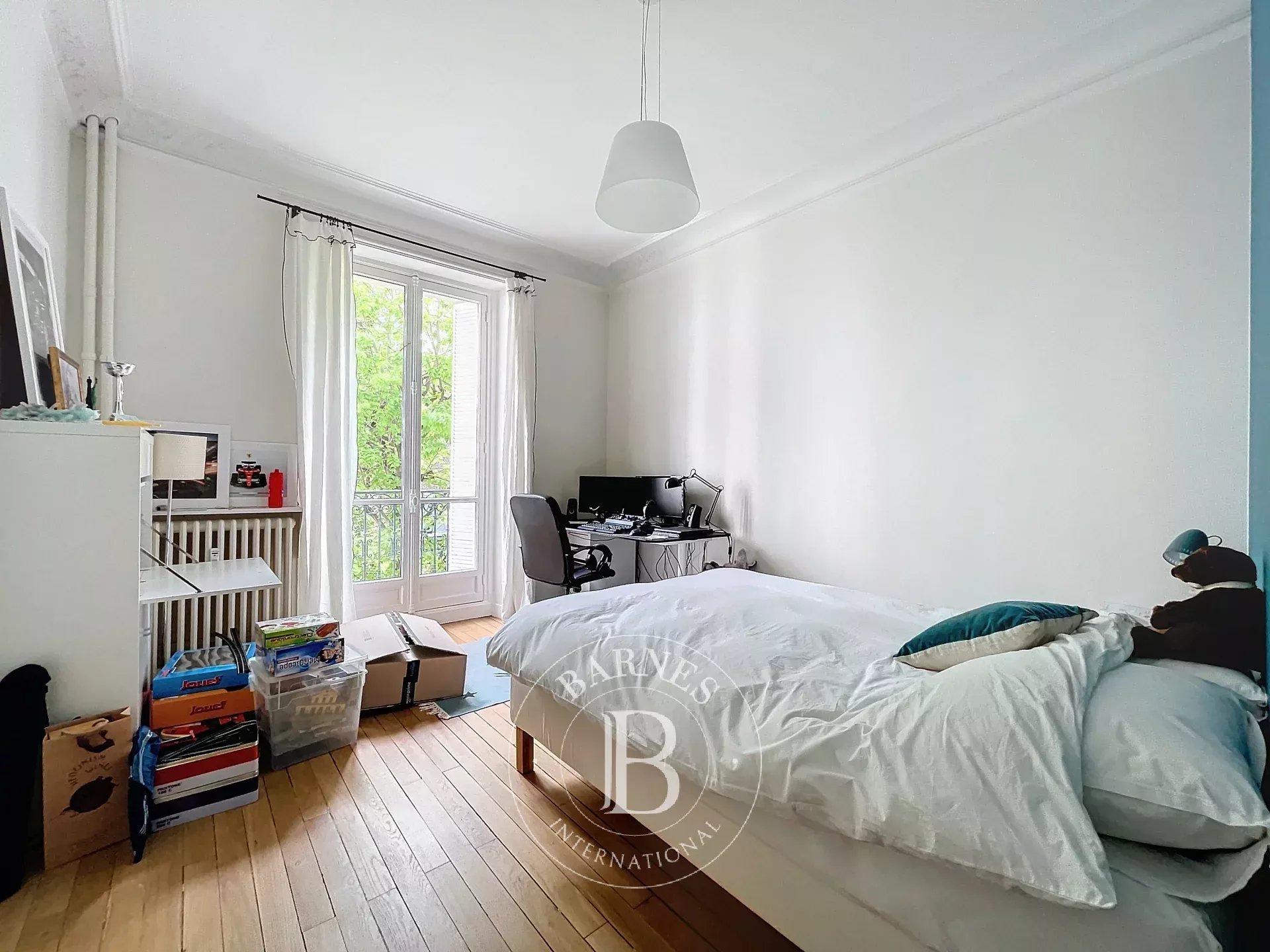 Paris  - Apartment 4 Bedrooms - picture 13