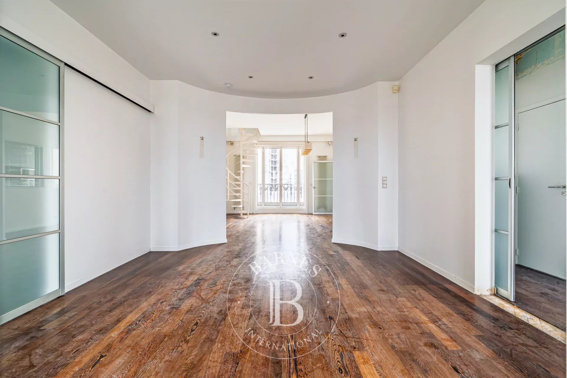 Paris  - Apartment 3 Bedrooms - picture 6