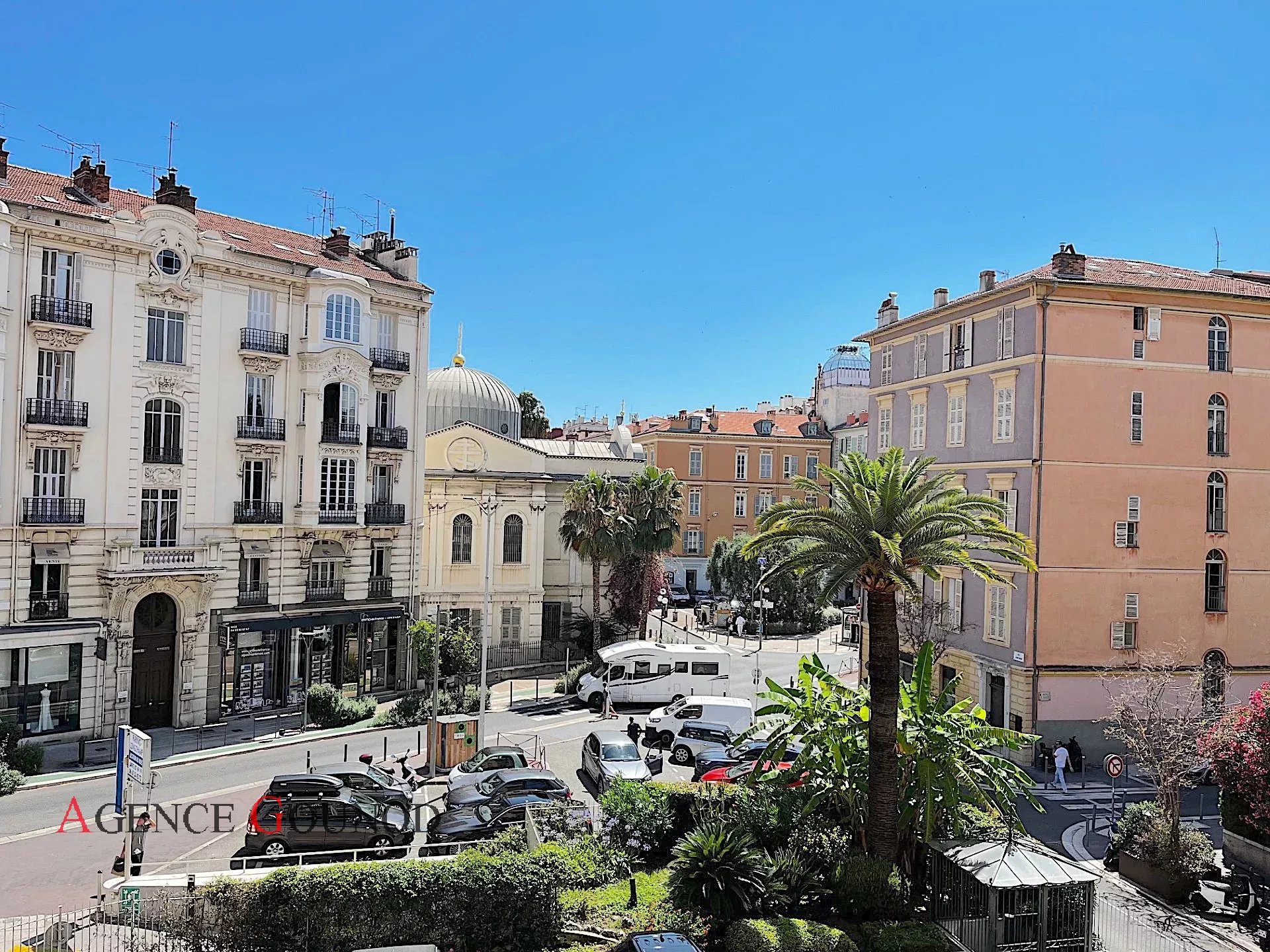 Appartement  - Appartement  - 2 pièces  - 56.87 m2 -  493 500 € - À vendre