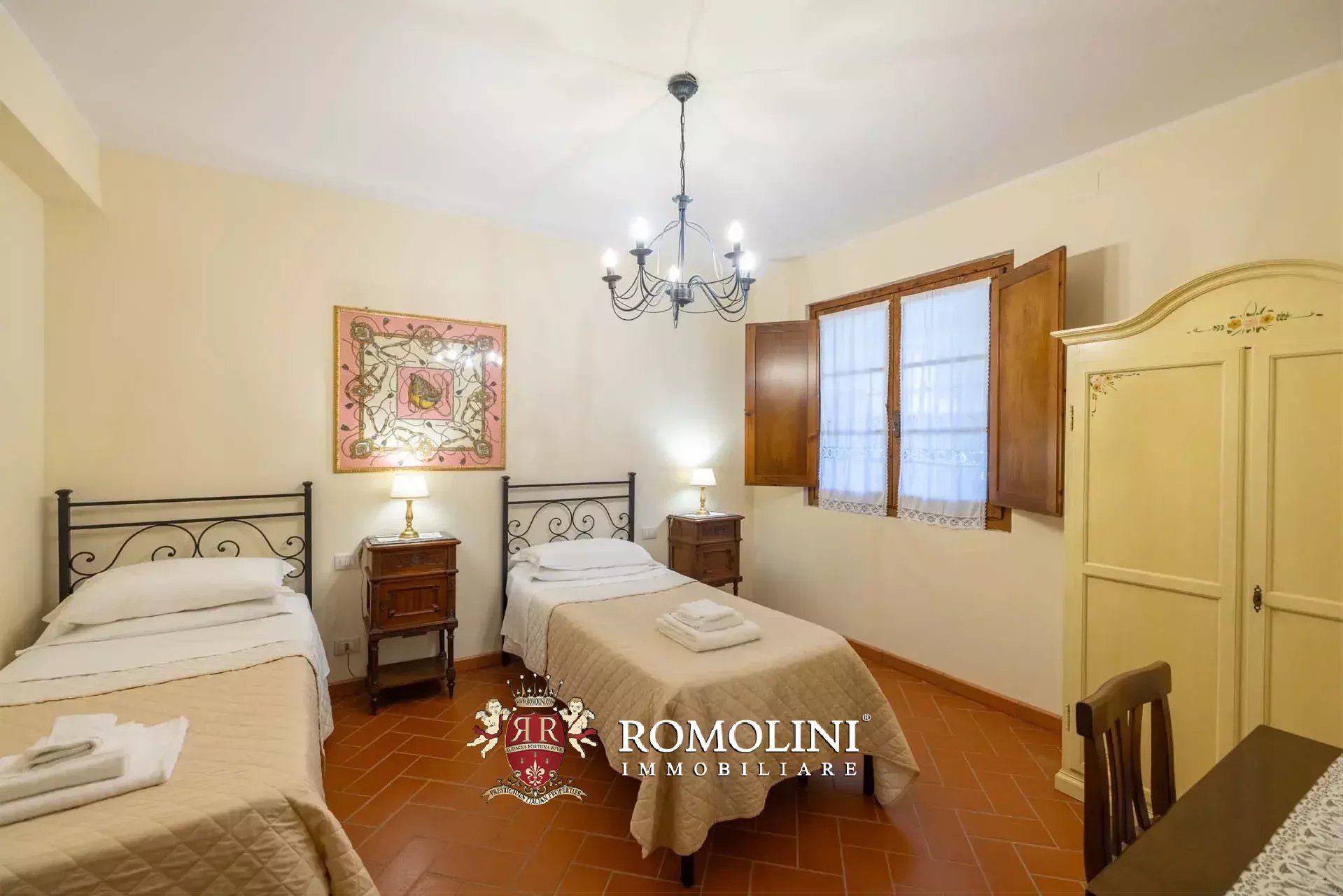 19 Bedroom Villa/Townhouse's Image 27