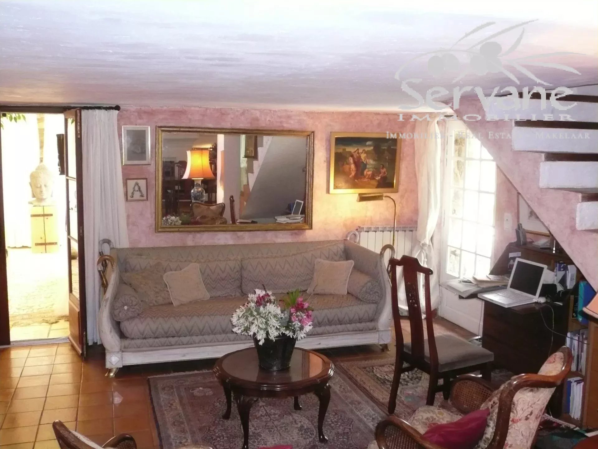 FOR SALE STONE PROPERTY WITH ANNEXES
