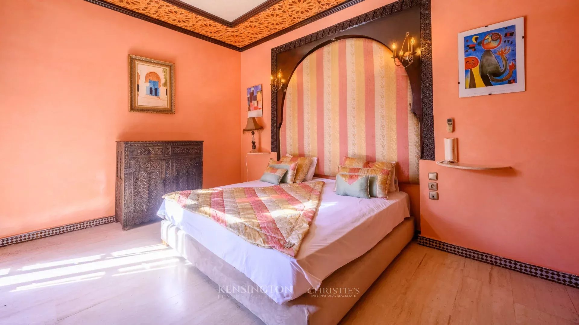 5 Bedroom Villa/Townhouse's Image 64
