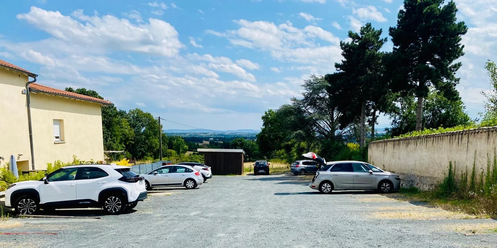 Rare T3 charmant en duplex avec jardin non attenant