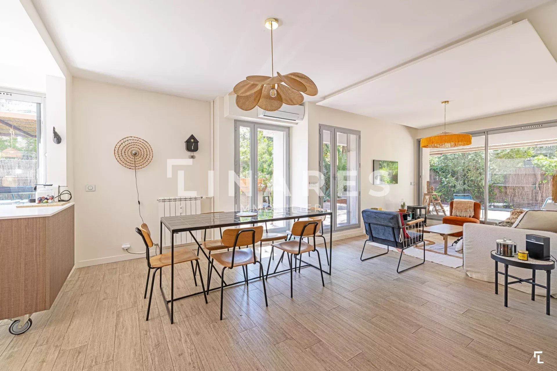Sale Apartment Marseille 8ème