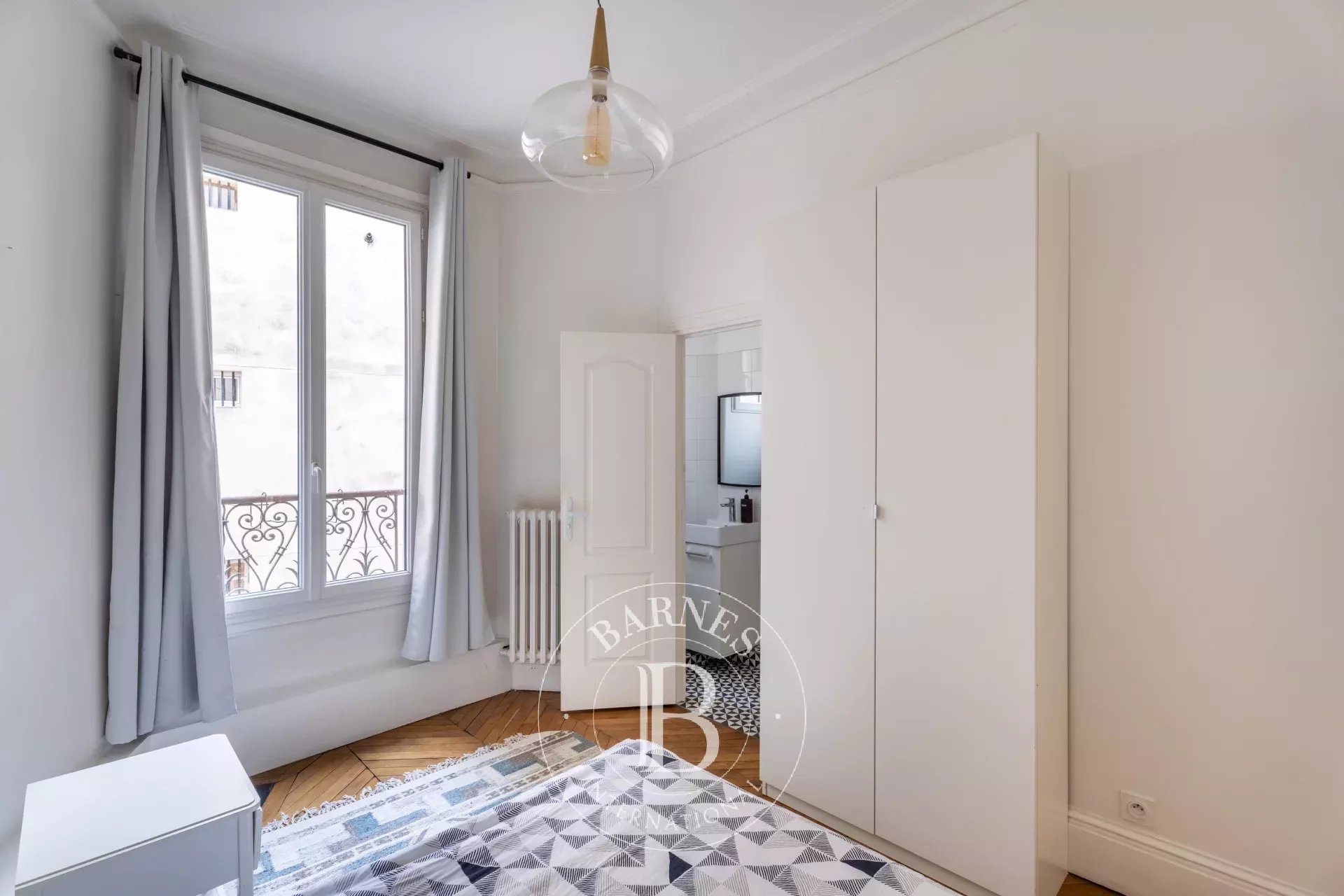 Daire Paris 10ème - picture 9