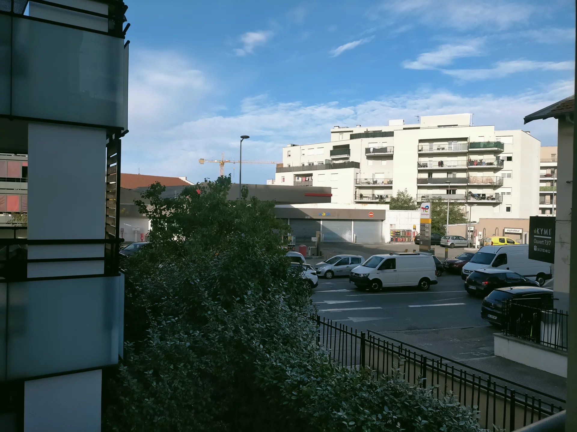 7483207 Location Bron