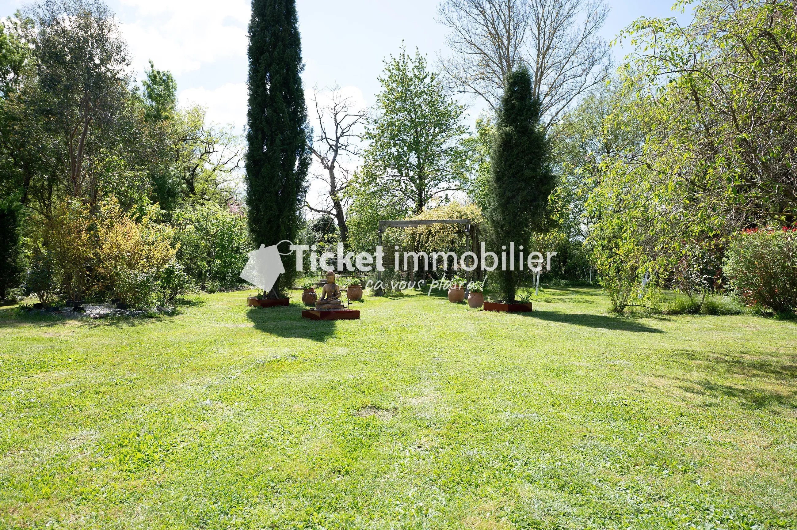 Maison de caractère T8 – 185m² – Terrain 1 370m² – Saint-Avit (81110) — photo 4