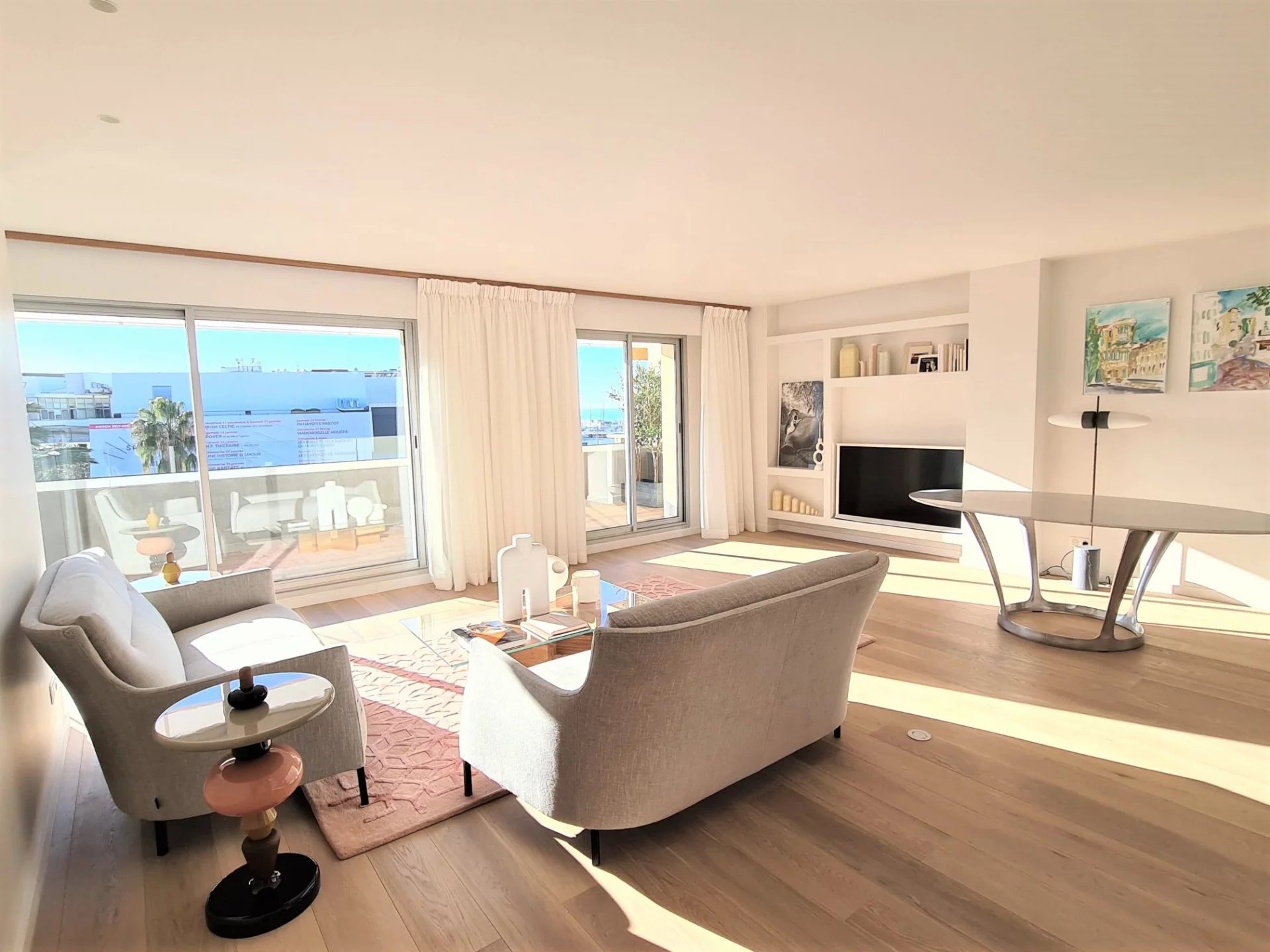 Agence immobilière de 