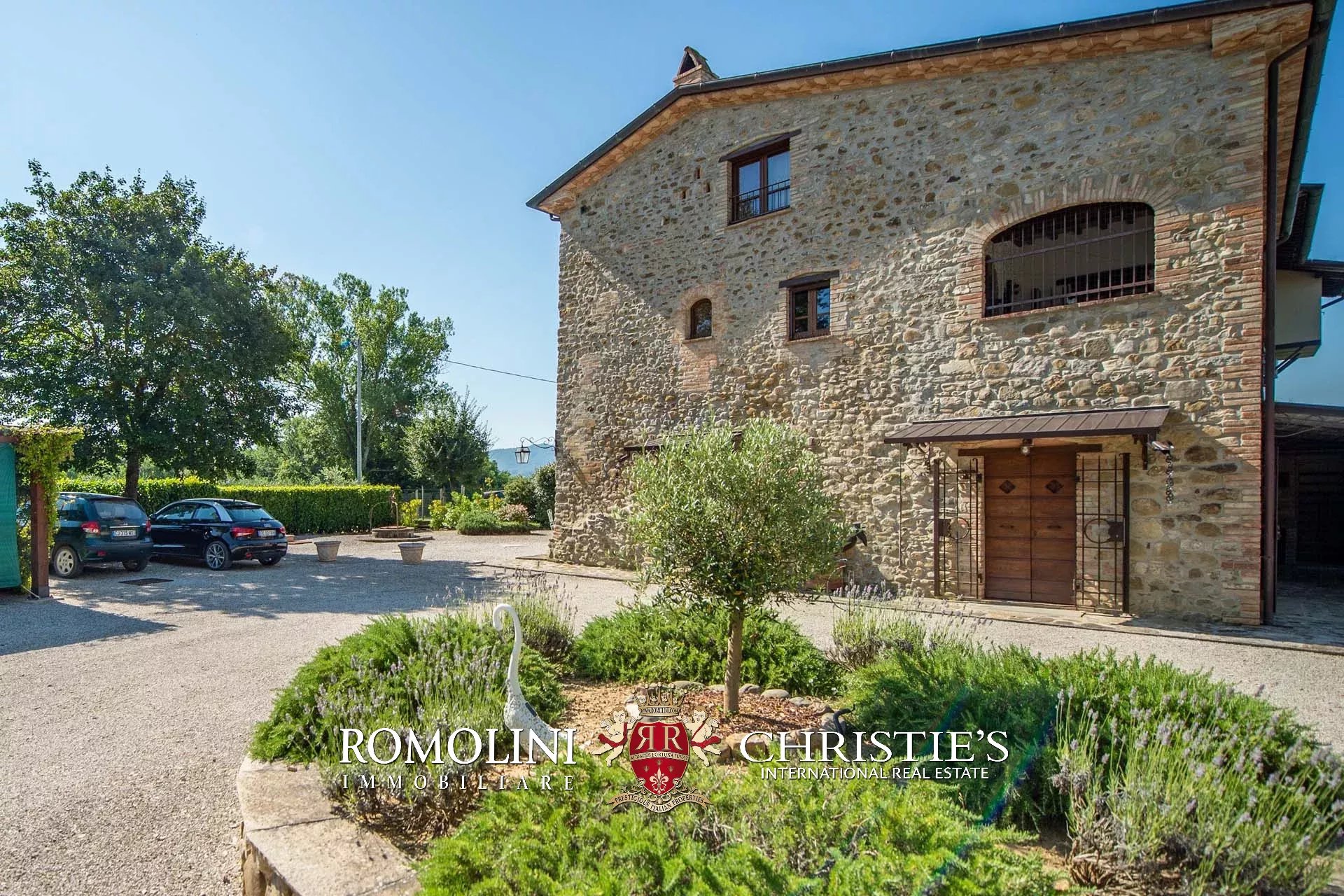 4 Bedroom Villa/Townhouse's Image 18