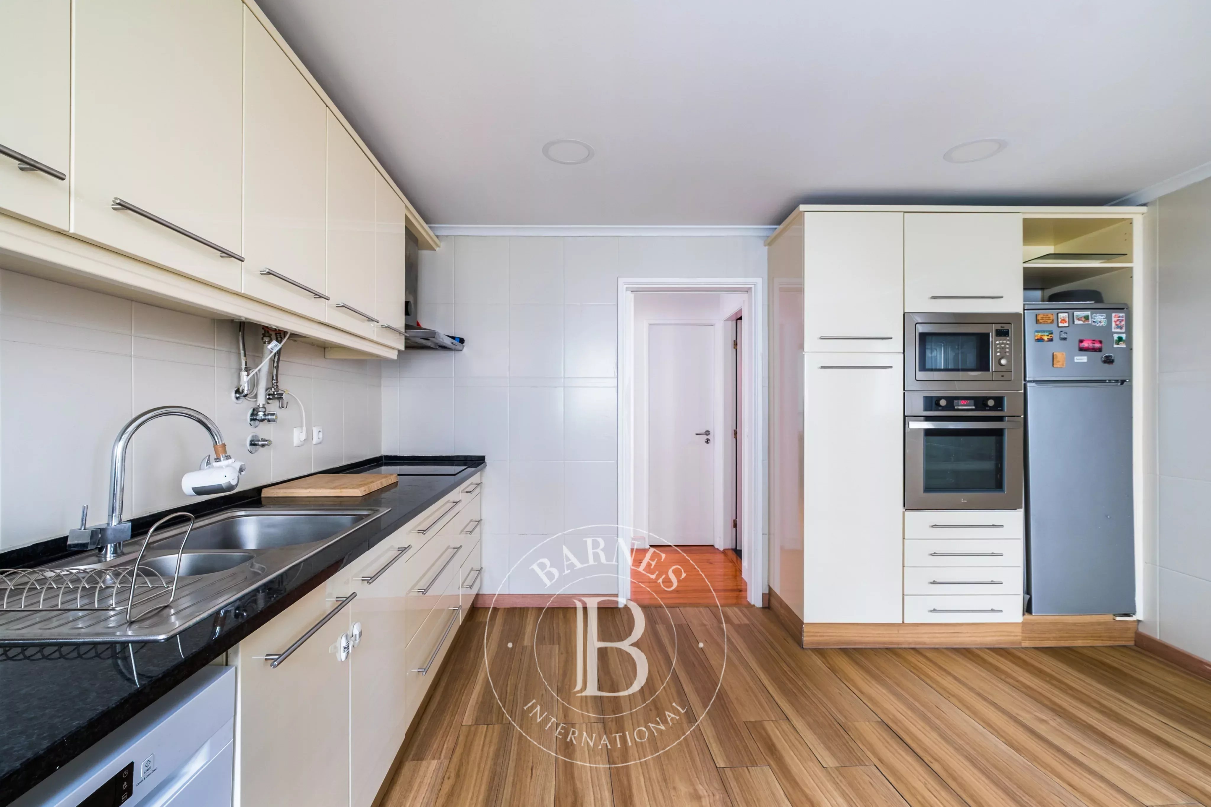 Duplex muito central