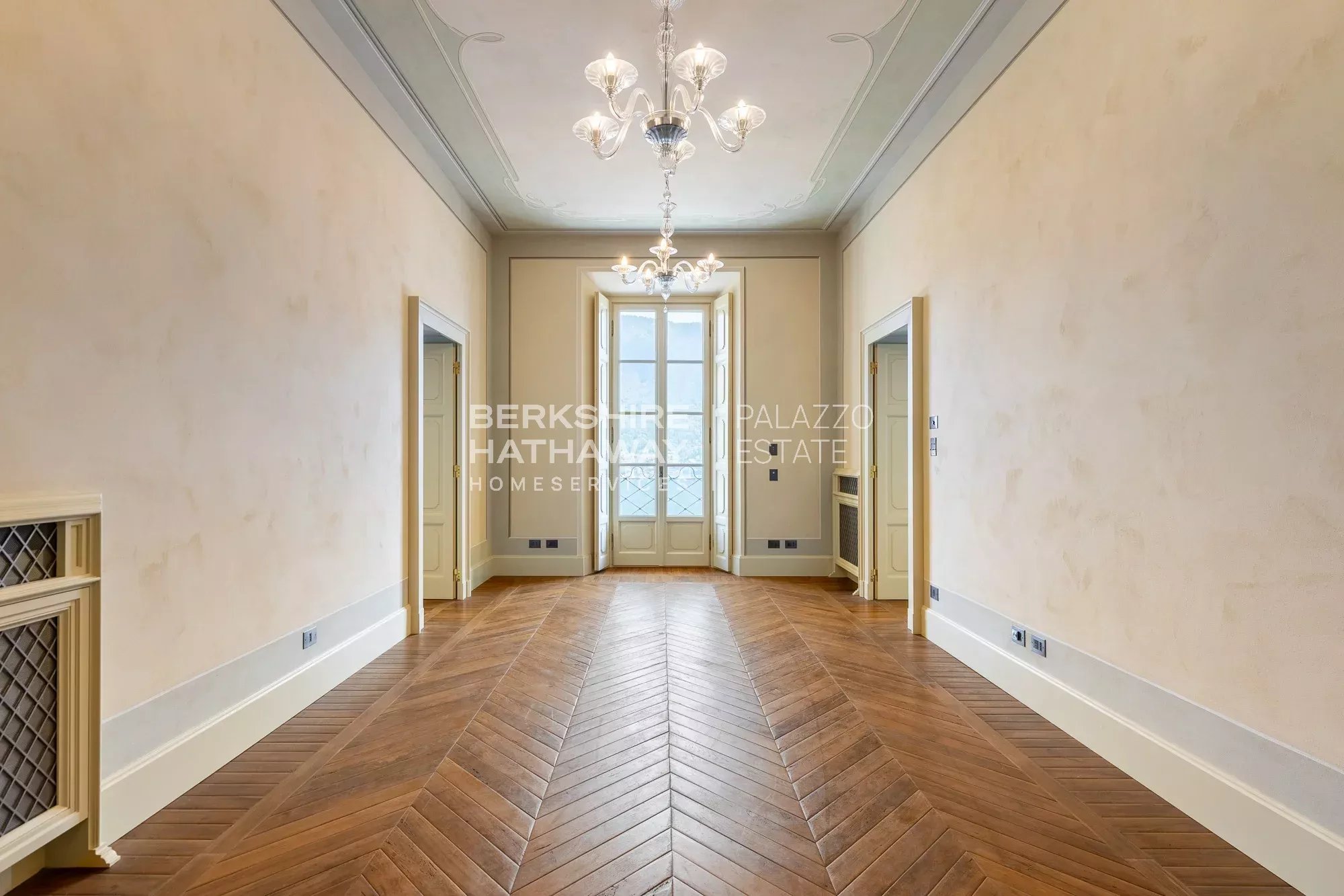 Elegante Dimora Liberty di Rappresentanza con Vista su Villa d’Este a Cernobbio, Lago di Como
