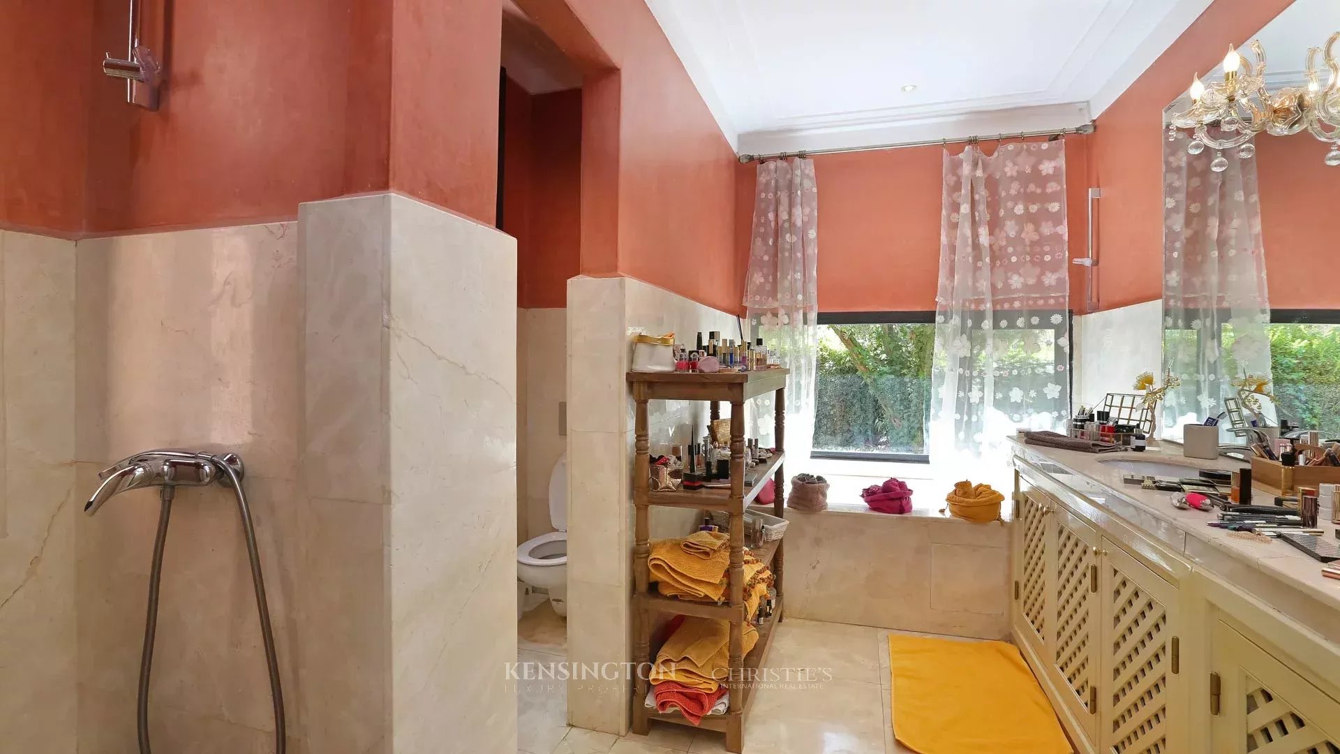 4 Bedroom Villa/Townhouse's Image 16